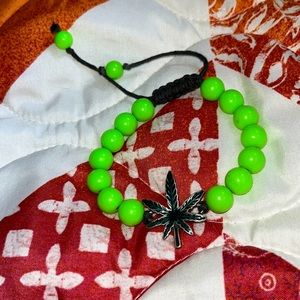 Weed bracelet